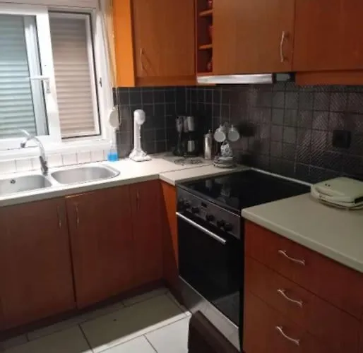 Boyzianas Apartment Karavados