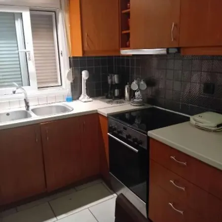 Boyzianas Apartment Karavados