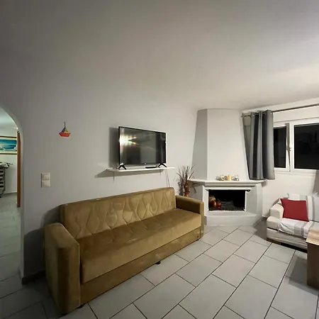 Apartment Vouzianas Karavados